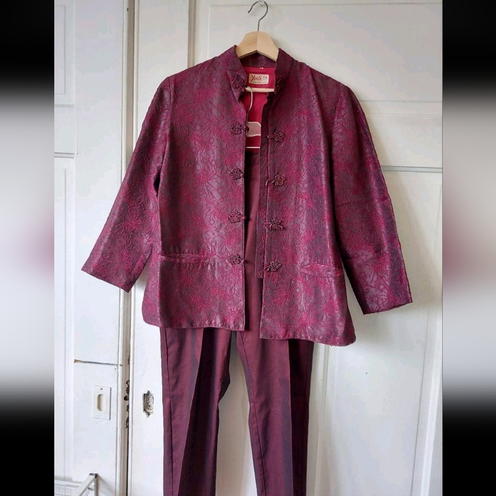 Vintage Chinese silk suit